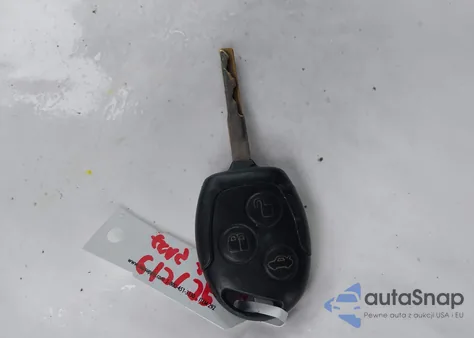 2013 Ford Fiesta Se from USA, damaged, VIN 3FADP4BJ3DM173305